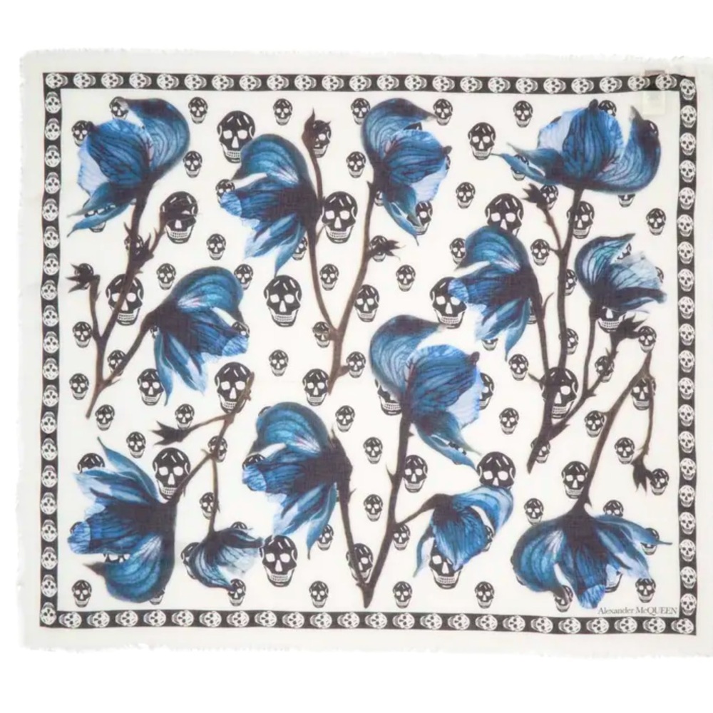 ALEXANDER MCQUEEN Classic Bellflower Modal & Silk Scarf white/black/indigo
